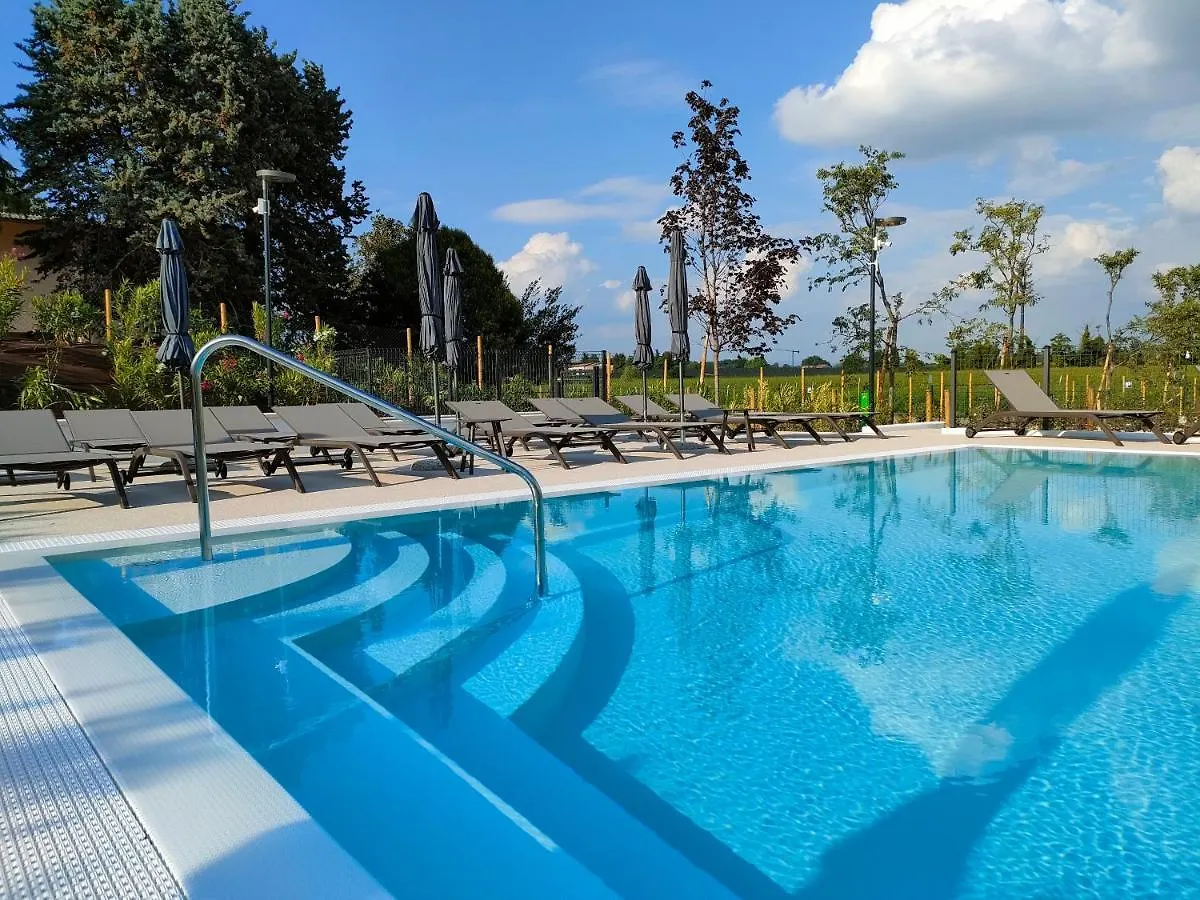 Garda Di Vino Agricamping & Wine Shop Lazise Ronchi  Kemping Ronchi (Veneto)