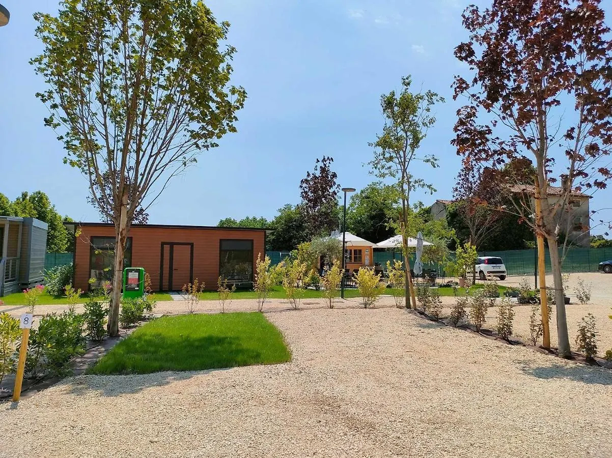 Campingplatz Hotel Garda Di Vino Agricamping & Wine Shop Lazise Ronchi  Italien