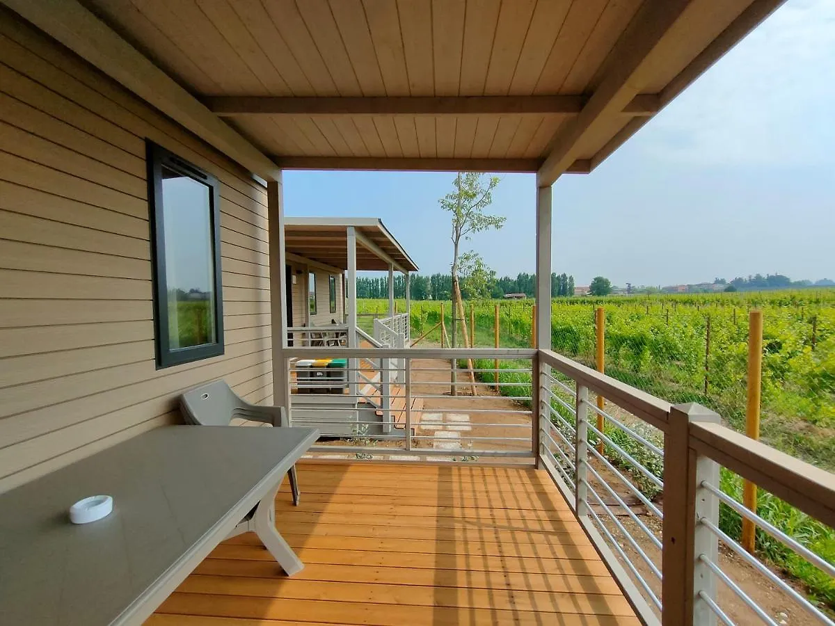 Kamp alanı Garda Di Vino Agricamping & Wine Shop Lazise Ronchi