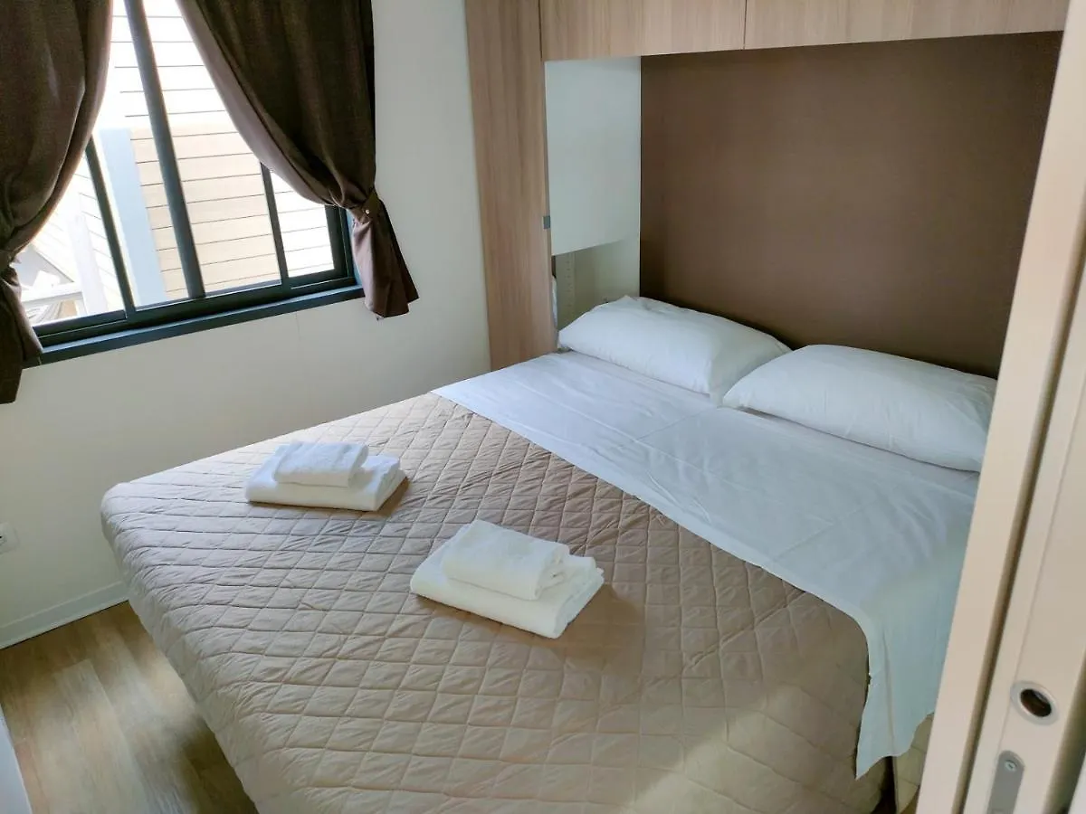 Garda Di Vino Agricamping & Wine Shop Lazise Ronchi  Camping Ronchi (Veneto)